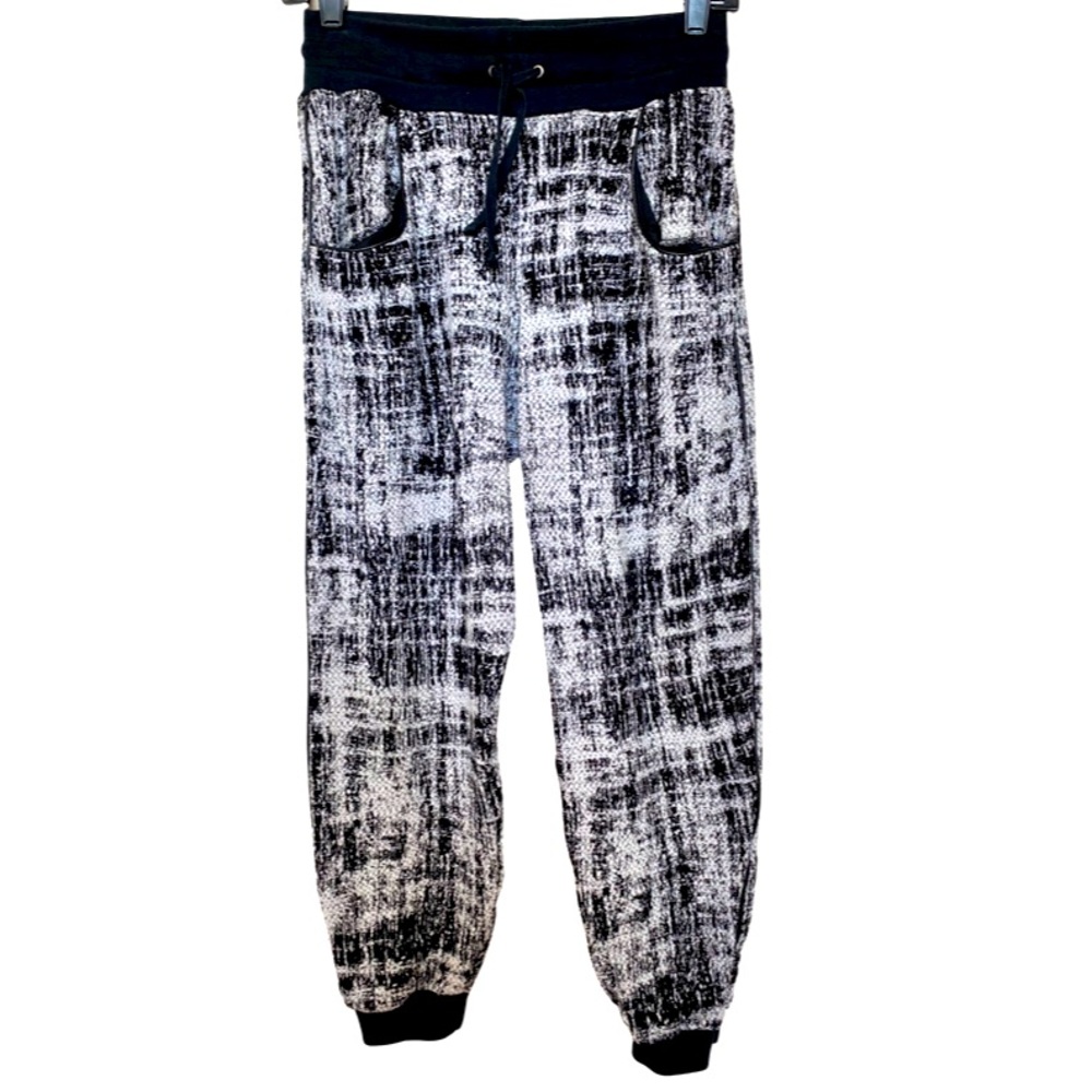 Bebe pants